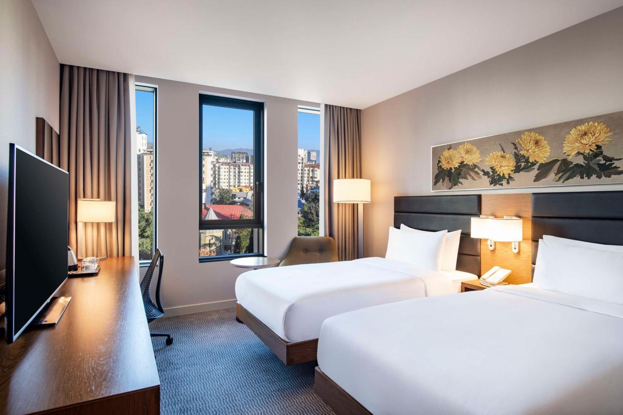 Hilton Garden Inn Tbilisi Chavchavadze Buitenkant foto